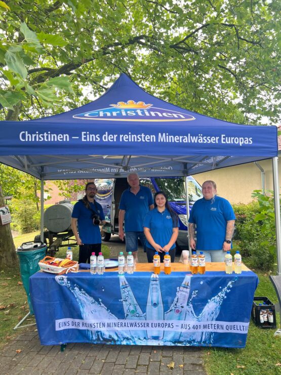 Erfrischender Besuch von Christinen Brunnen 1